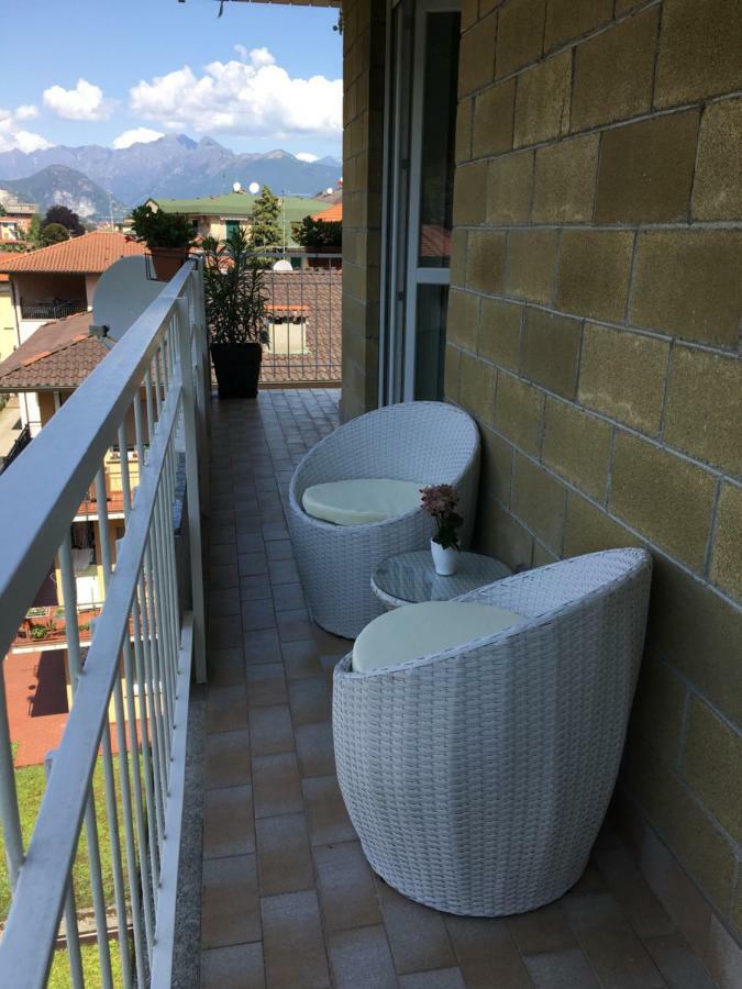A Casa Di Chiara Διαμέρισμα Στρέσα Εξωτερικό φωτογραφία