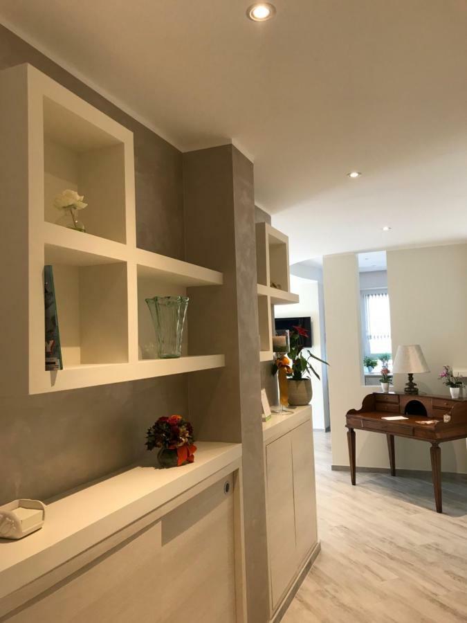 A Casa Di Chiara Διαμέρισμα Στρέσα Εξωτερικό φωτογραφία