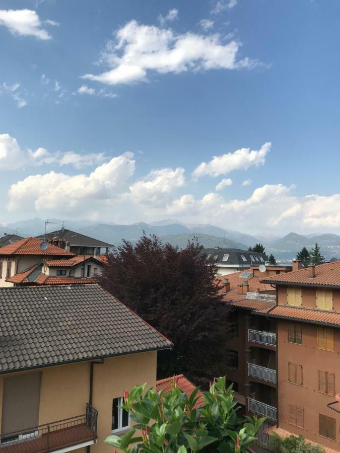 A Casa Di Chiara Διαμέρισμα Στρέσα Εξωτερικό φωτογραφία